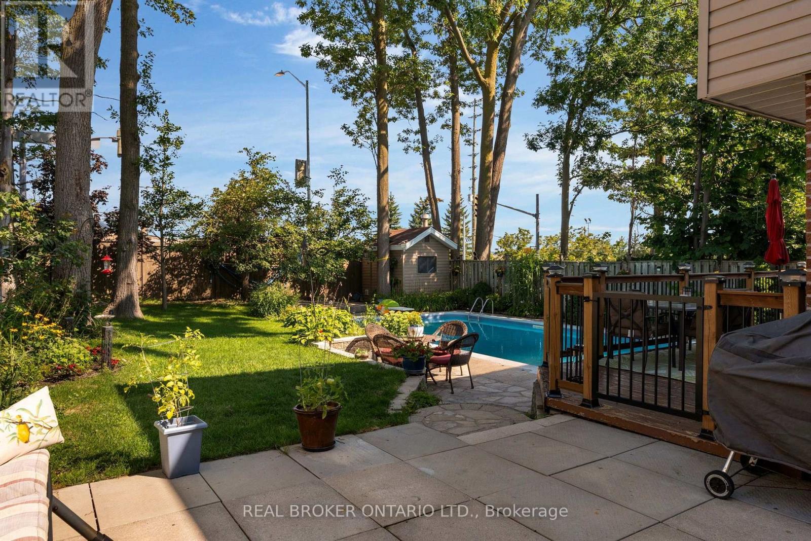40 Farmingdale Crescent, Barrie (Cundles East), Ontario  L4M 5E5 - Photo 32 - S13649078