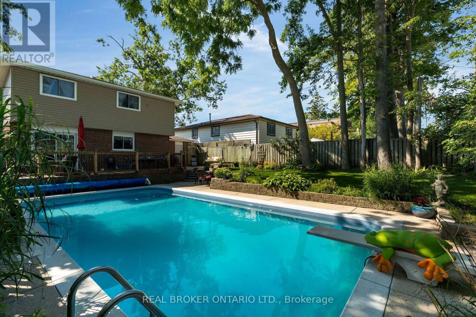 40 Farmingdale Crescent, Barrie (Cundles East), Ontario  L4M 5E5 - Photo 41 - S13649078