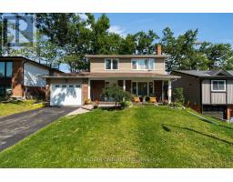 40 FARMINGDALE CRESCENT, Barrie, Ontario