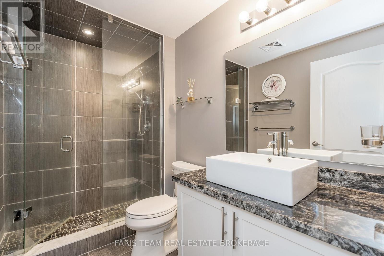 210 - 40 Ferndale Drive S, Barrie, Ontario  L4N 2L3 - Photo 21 - S13649096
