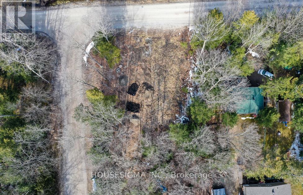 68 Beauremi Road, Tiny, Ontario  L0L 2J0 - Photo 12 - S13649124