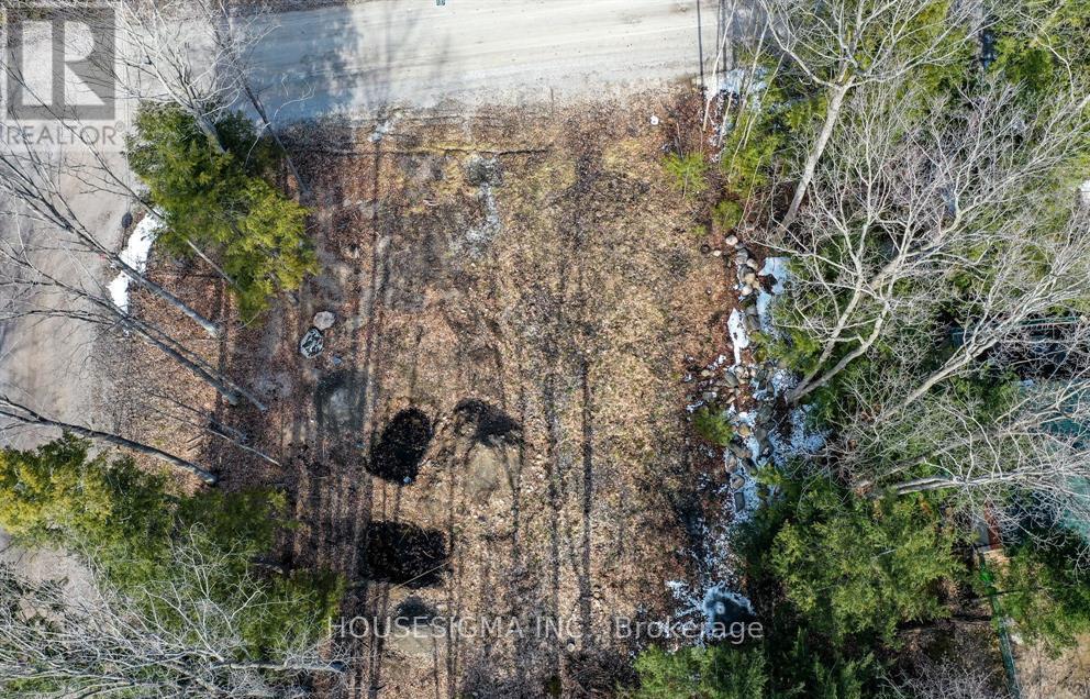 68 Beauremi Road, Tiny, Ontario  L0L 2J0 - Photo 9 - S13649124