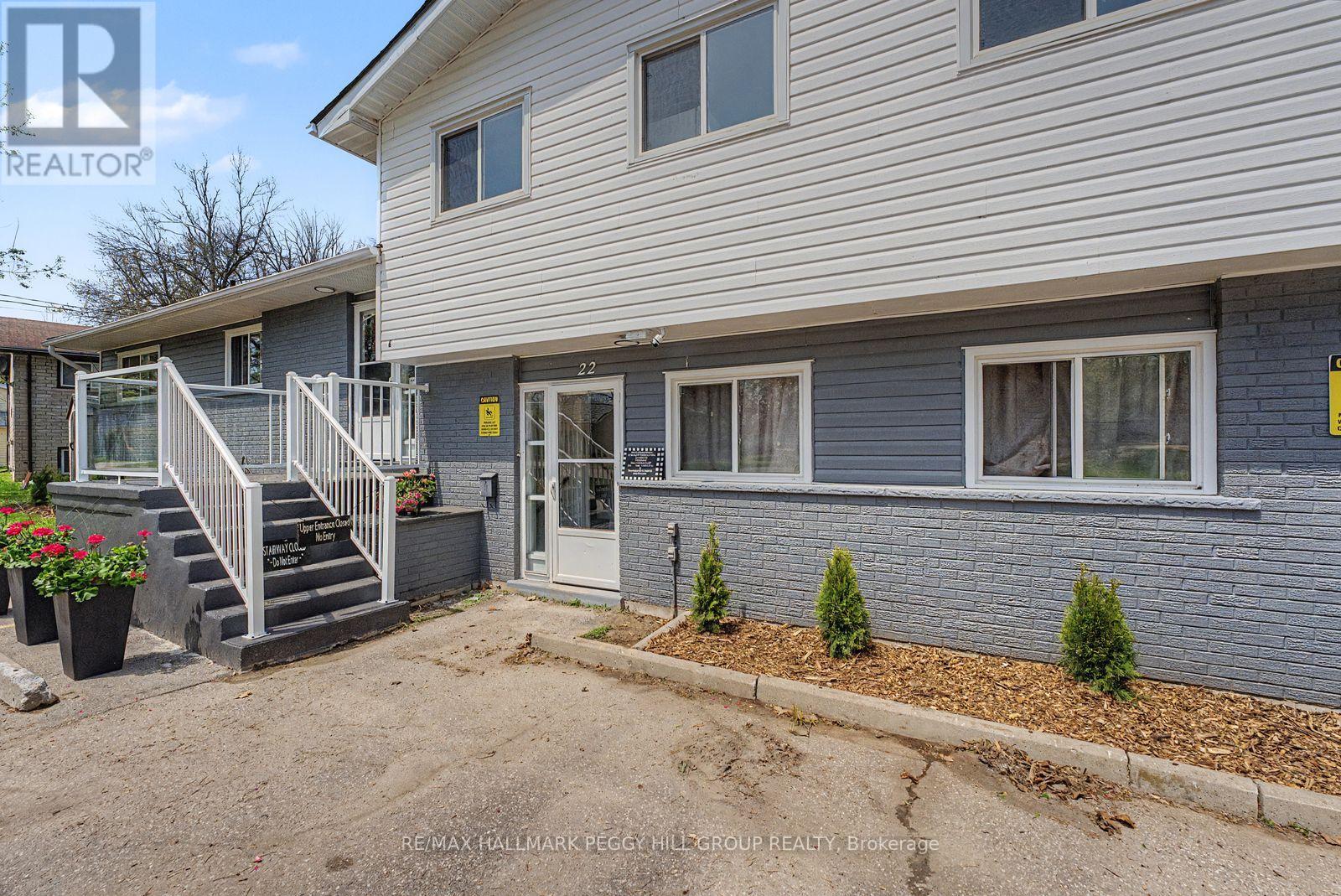22 Olive Crescent, Orillia, Ontario  L3V 1G1 - Photo 3 - S13649236