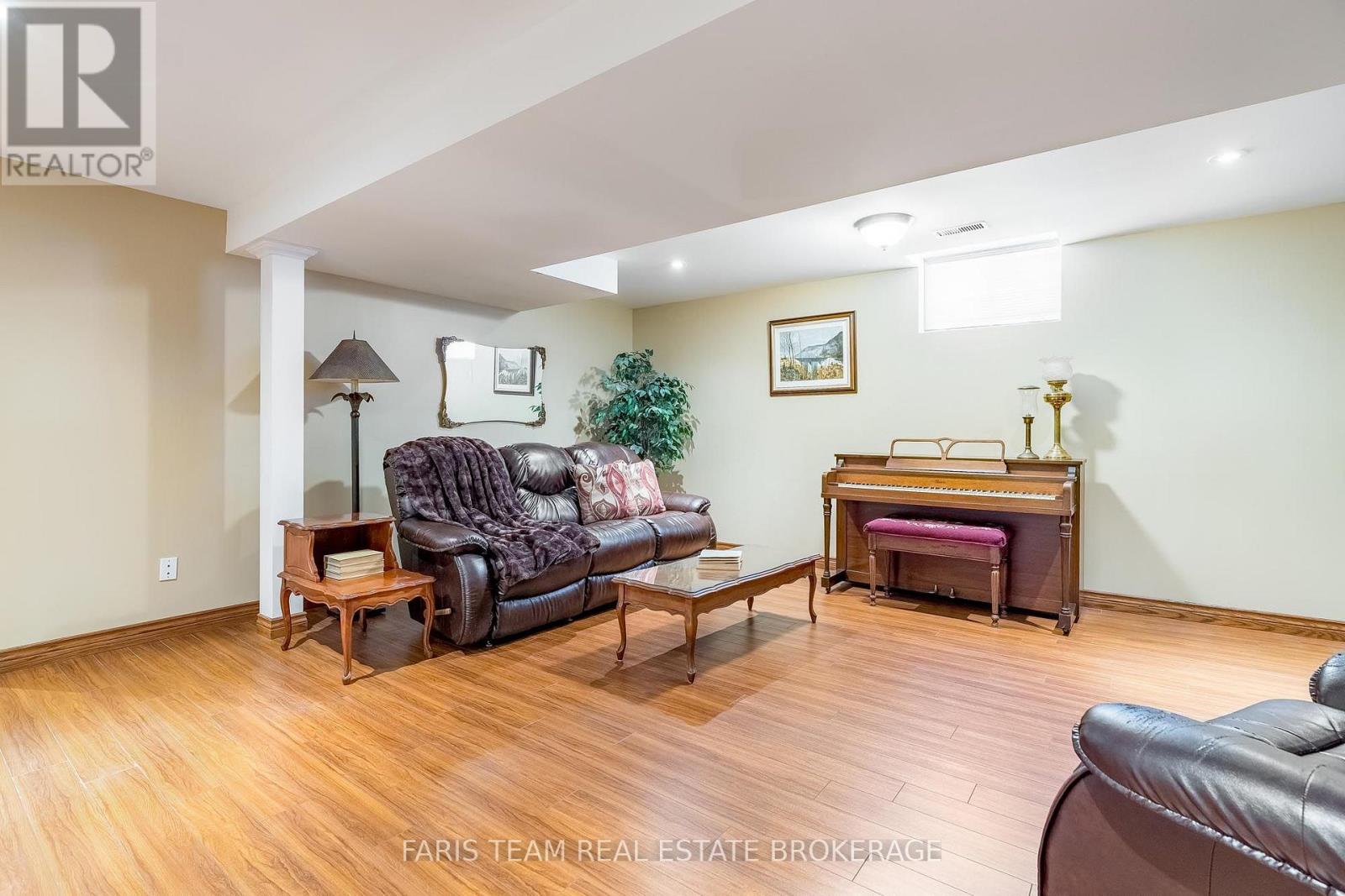 83 Joseph Crescent, Barrie, Ontario  L4N 0Y2 - Photo 29 - S13649296