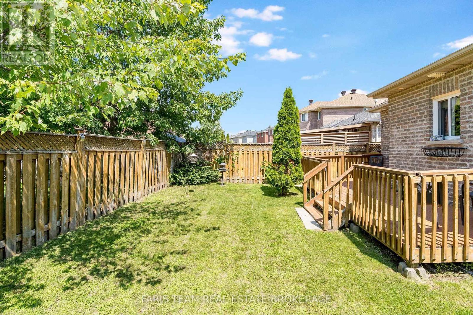 83 Joseph Crescent, Barrie, Ontario  L4N 0Y2 - Photo 34 - S13649296