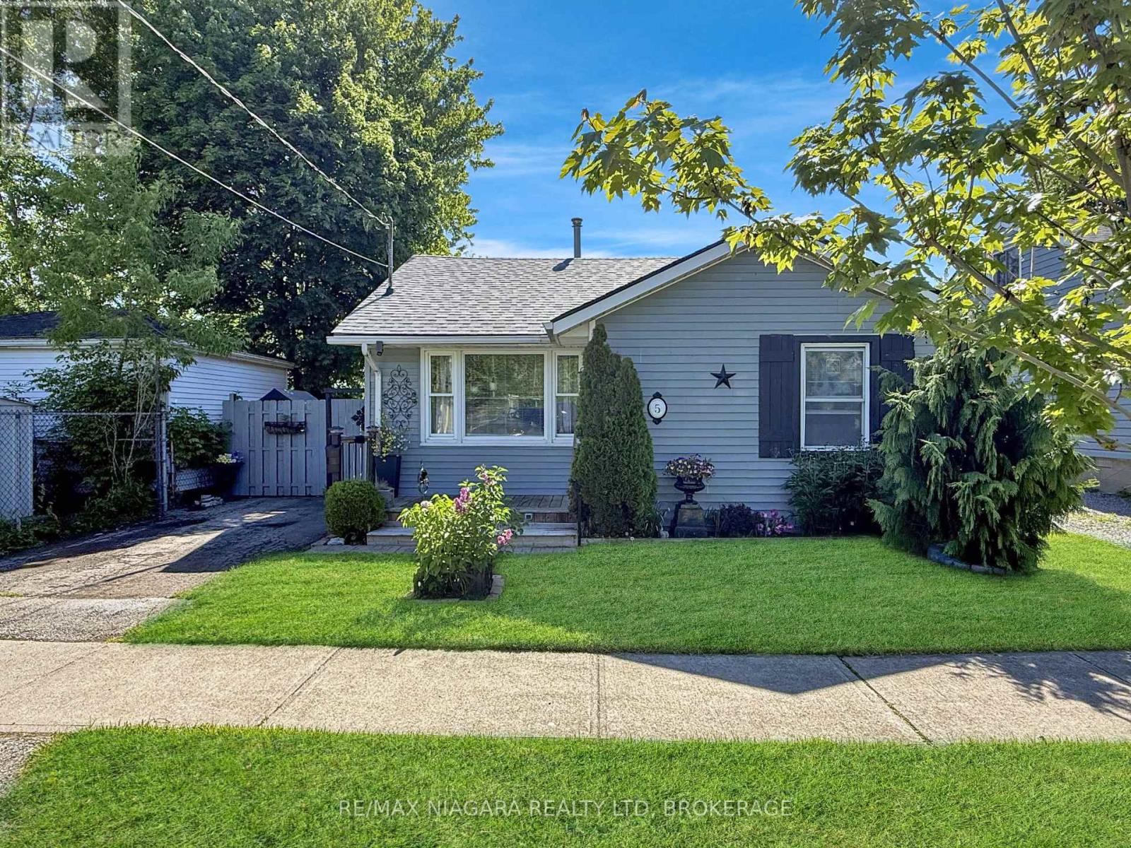5 ABERDEEN COURT, Fort Erie, Ontario