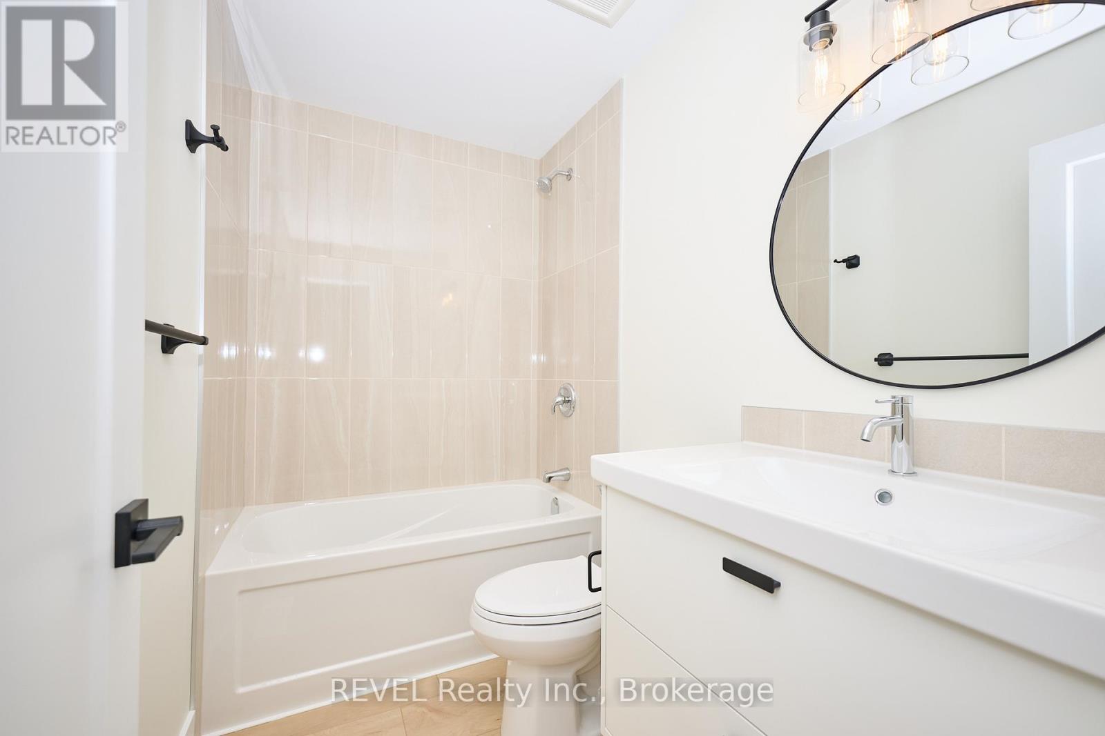 Upper Unit - 4650 Belfast Avenue, Niagara Falls, Ontario  L2E 4G3 - Photo 18 - X13649240
