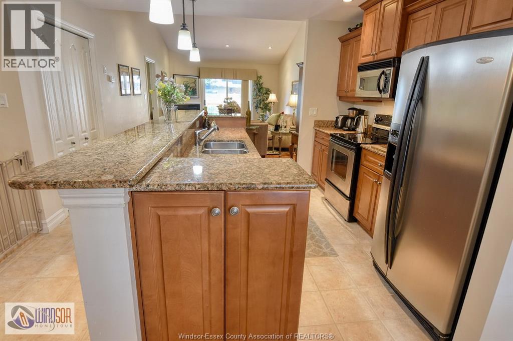 1664 Naples, Lasalle, Ontario  N9J 3Y9 - Photo 8 - 26019163