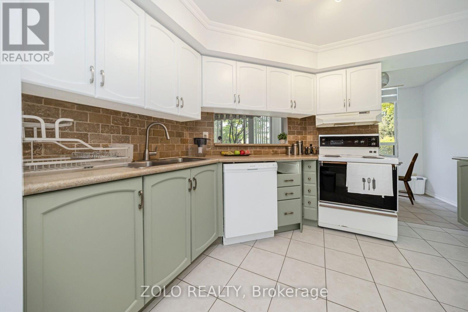 105 - 310 Mill Street S, Brampton, Ontario  L6Y 3B1 - Photo 10 - W13649026