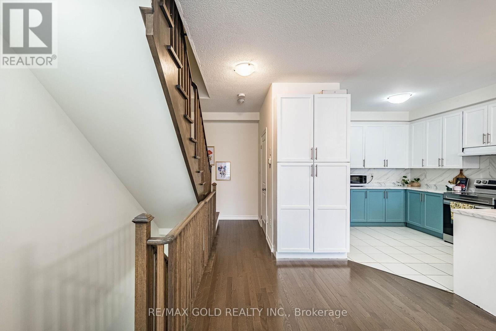 44 Donald Ficht Crescent, Brampton, Ontario  L7A 5H6 - Photo 15 - W13649038