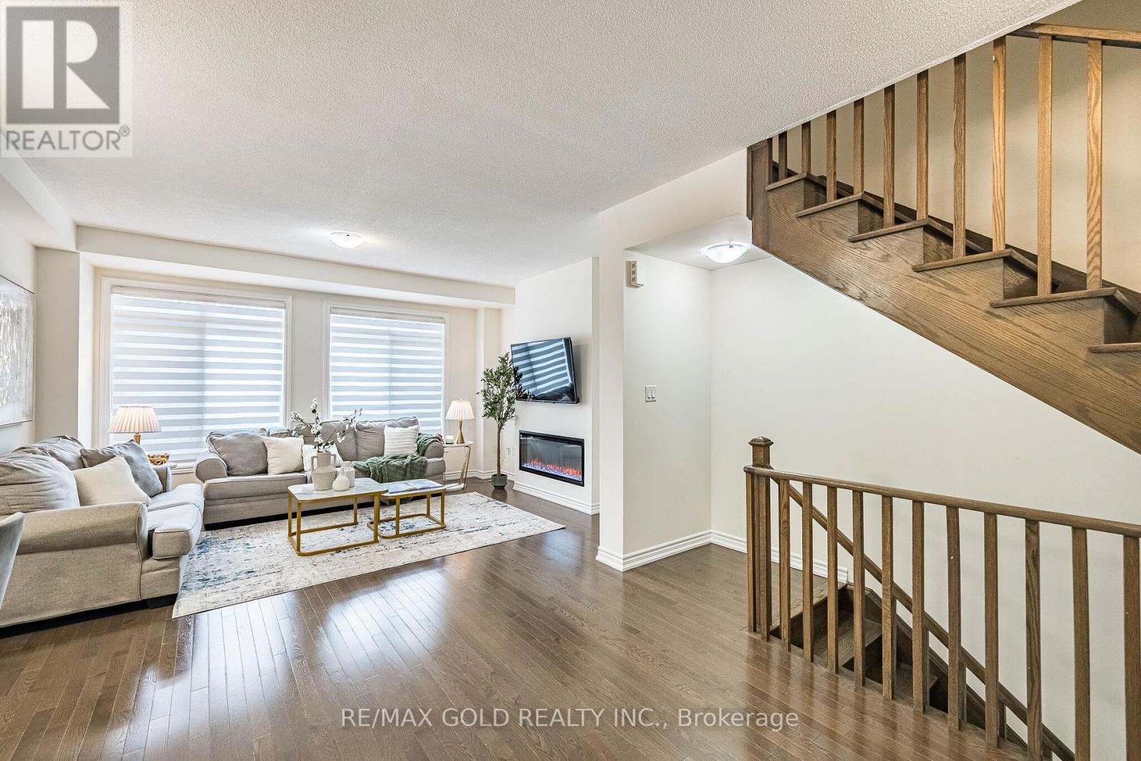 44 Donald Ficht Crescent, Brampton, Ontario  L7A 5H6 - Photo 16 - W13649038
