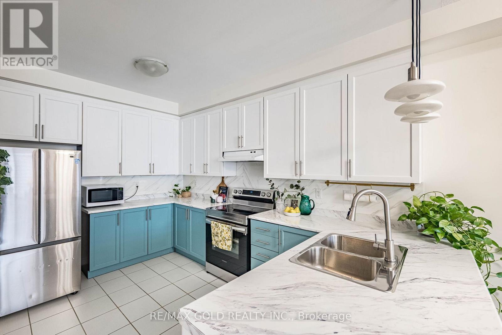 44 Donald Ficht Crescent, Brampton, Ontario  L7A 5H6 - Photo 25 - W13649038