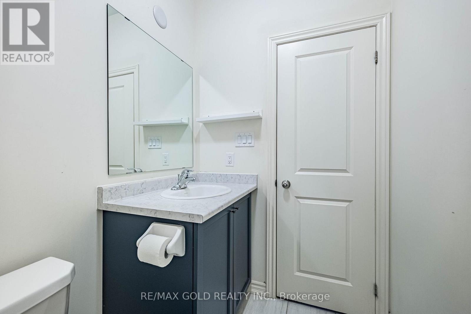 44 Donald Ficht Crescent, Brampton, Ontario  L7A 5H6 - Photo 39 - W13649038