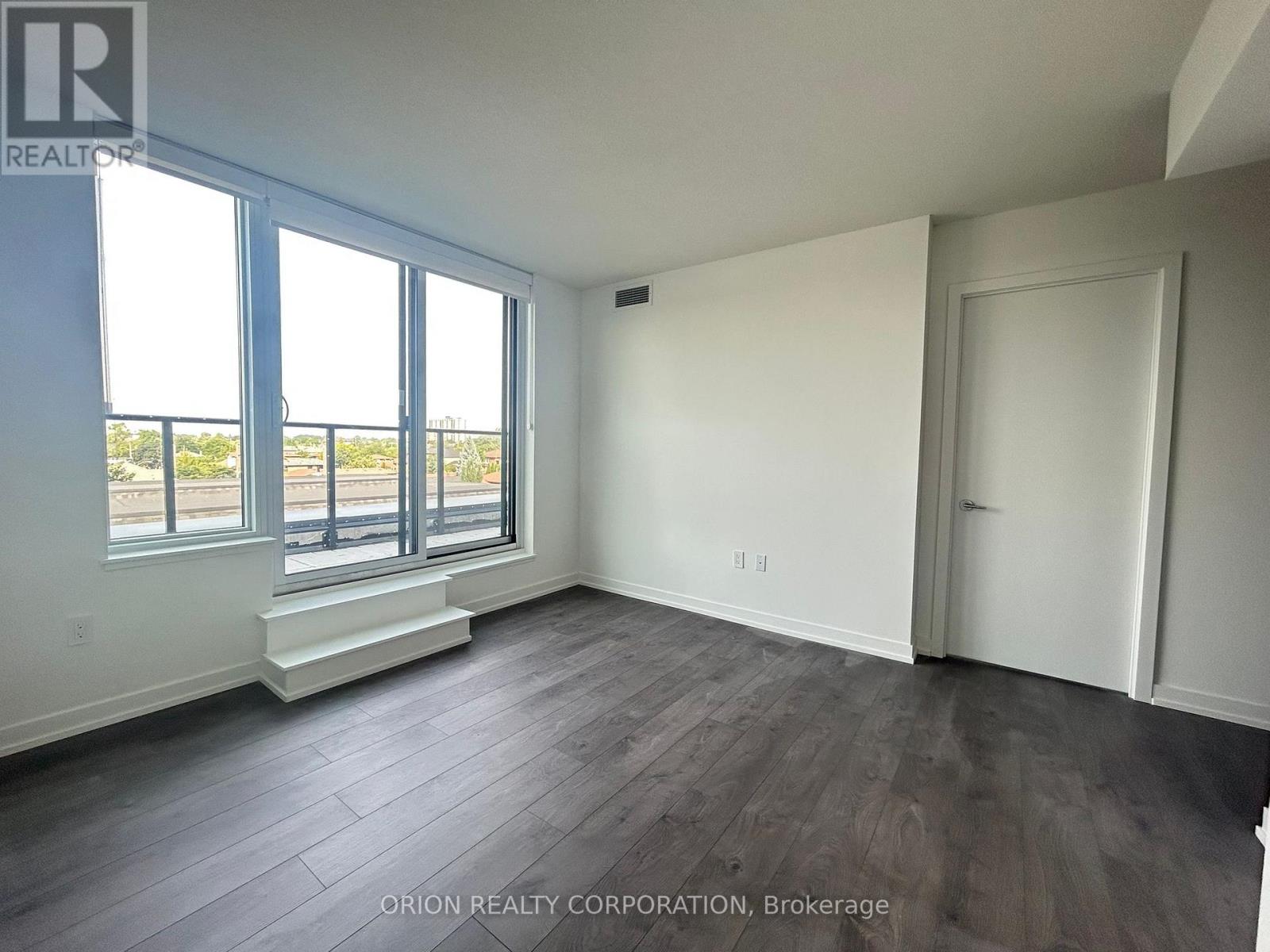 427 - 556 Marlee Avenue, Toronto, Ontario  M6B 0B1 - Photo 5 - W13649054