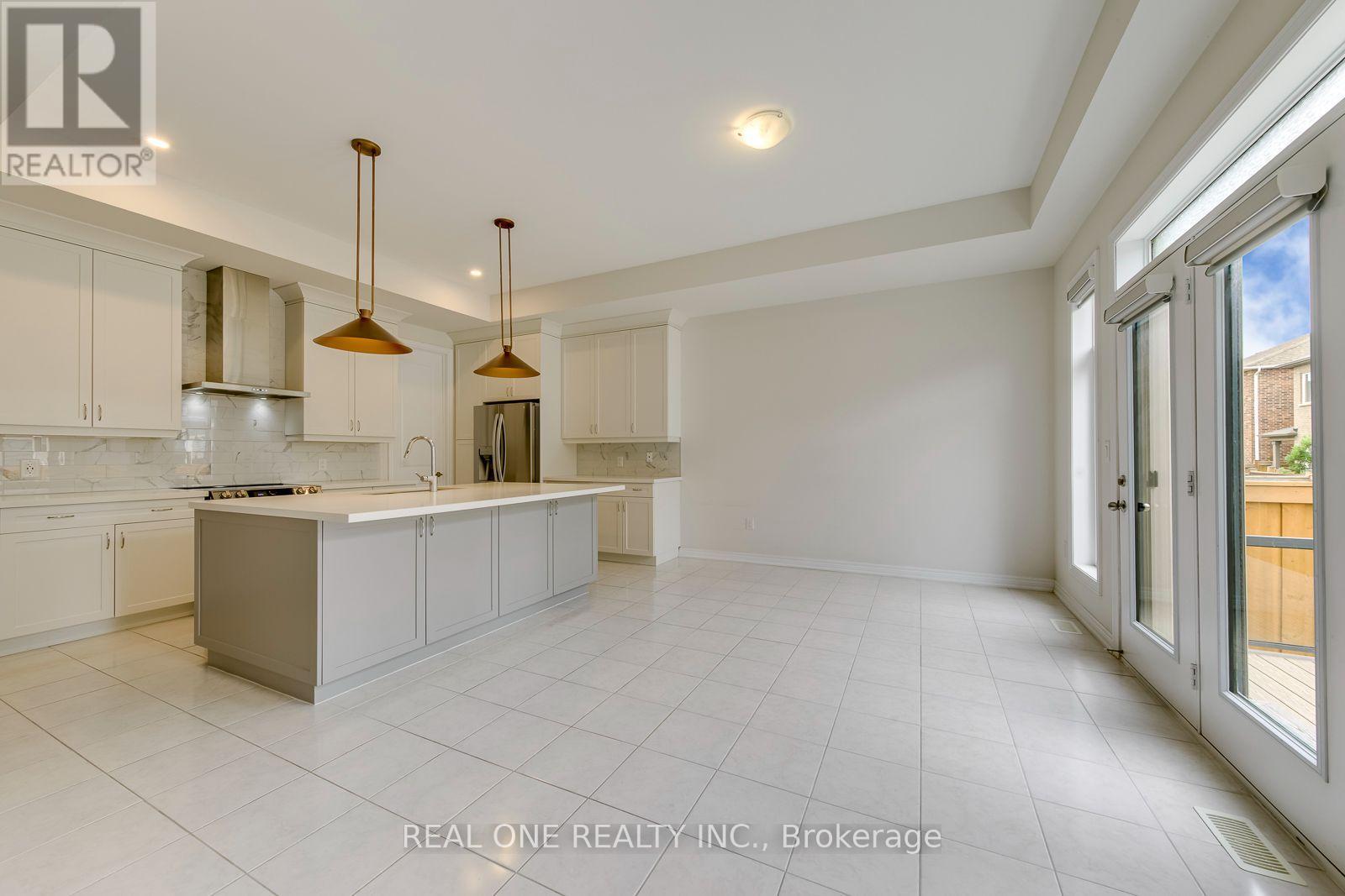 140 Zachary Crescent, Oakville, Ontario  L6H 0W1 - Photo 12 - W13649060