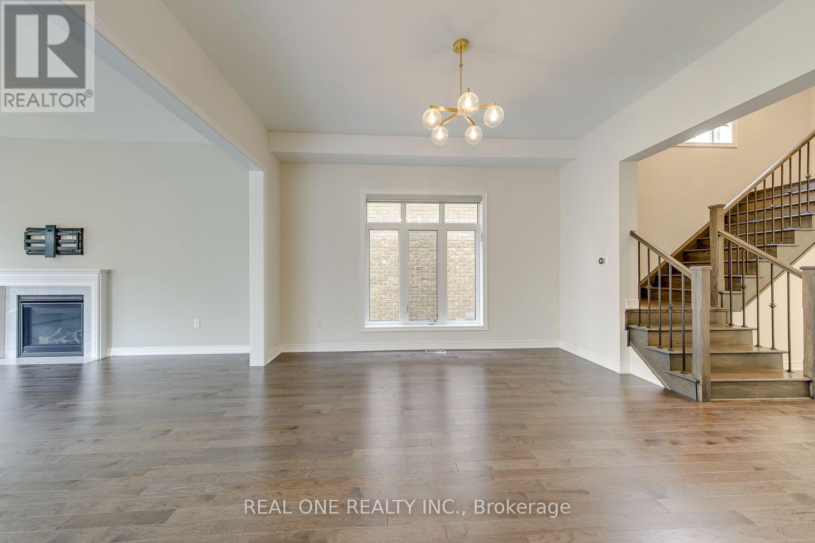 140 Zachary Crescent, Oakville, Ontario  L6H 0W1 - Photo 7 - W13649060