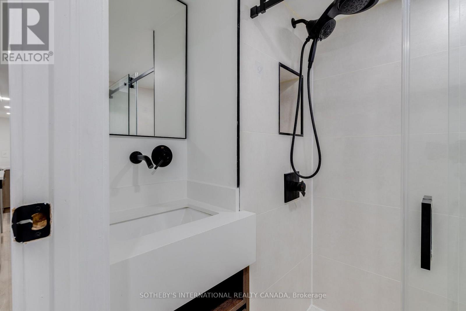 Bsmt - 120 Glenlake Avenue, Toronto, Ontario  M6P 1E5 - Photo 17 - W13649072