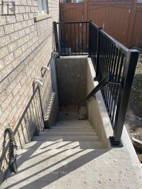 Basement - 3194 World Series Court, Mississauga, Ontario  L5N 7N8 - Photo 5 - W13649086