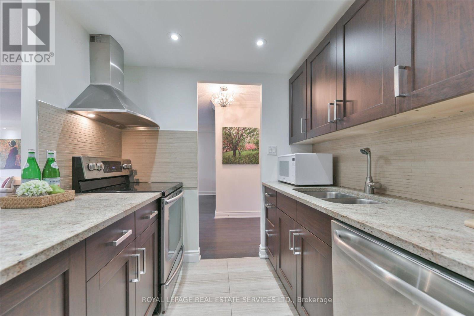 309 - 812 Burnhamthorpe Road, Toronto, Ontario  M9C 4W1 - Photo 13 - W13649116