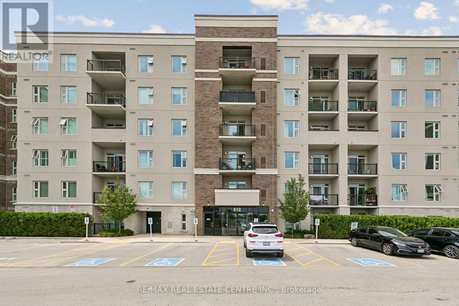 102 - 610 FARMSTEAD DRIVE