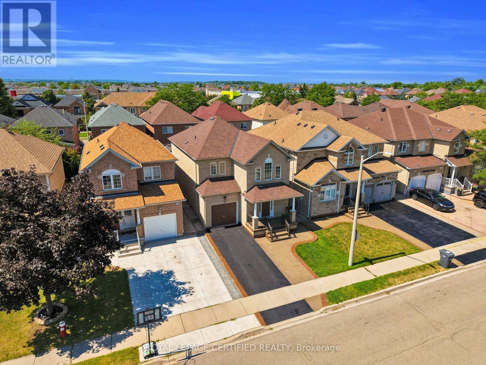 13 Heartleaf Crescent, Brampton, Ontario  L7A 2B9 - Photo 44 - W13649154