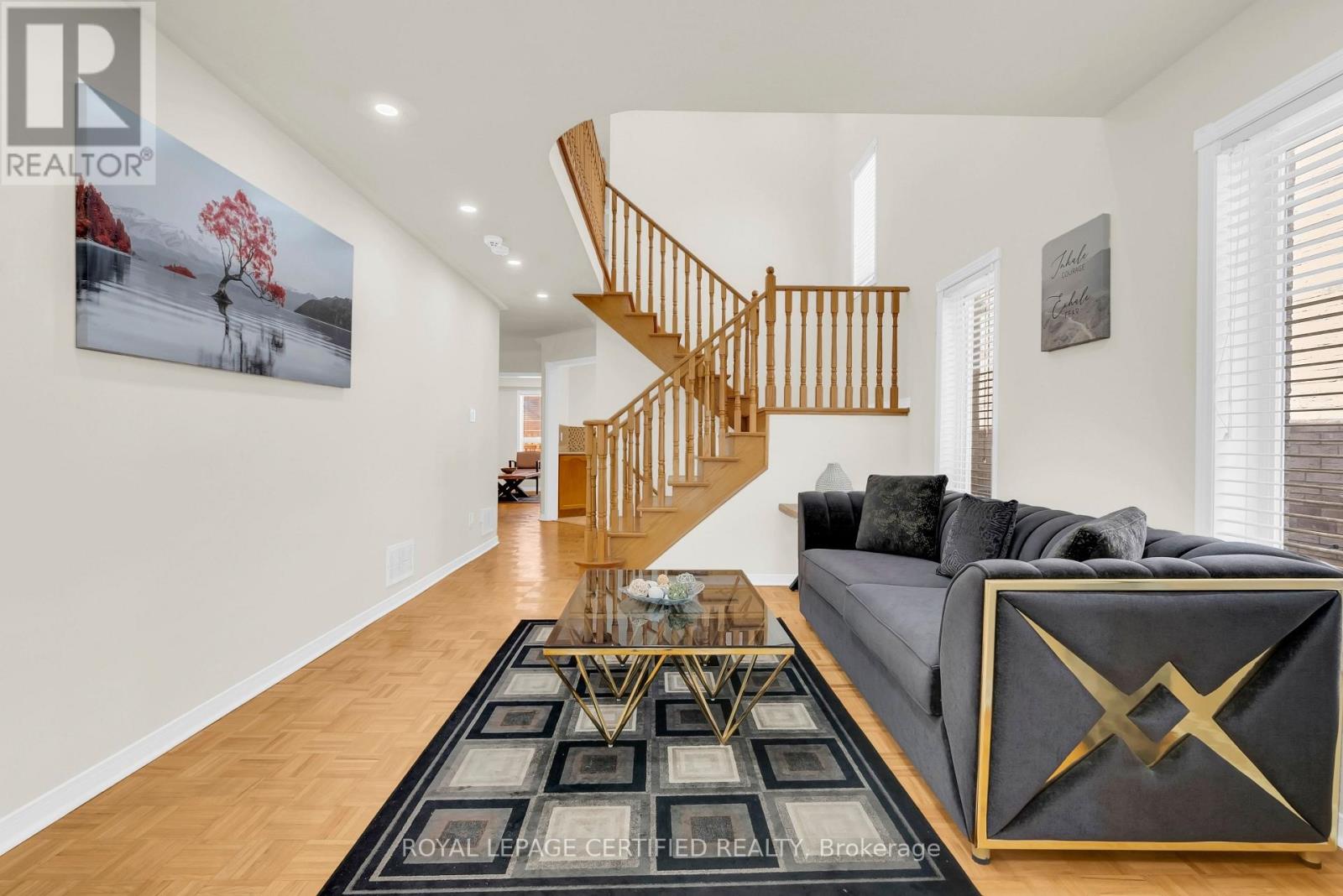 13 Heartleaf Crescent, Brampton, Ontario  L7A 2B9 - Photo 5 - W13649154