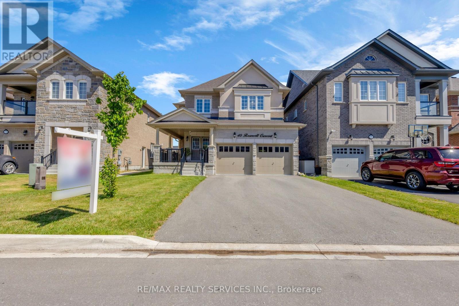 40 ROSEWELL CRESCENT, Halton Hills, Ontario