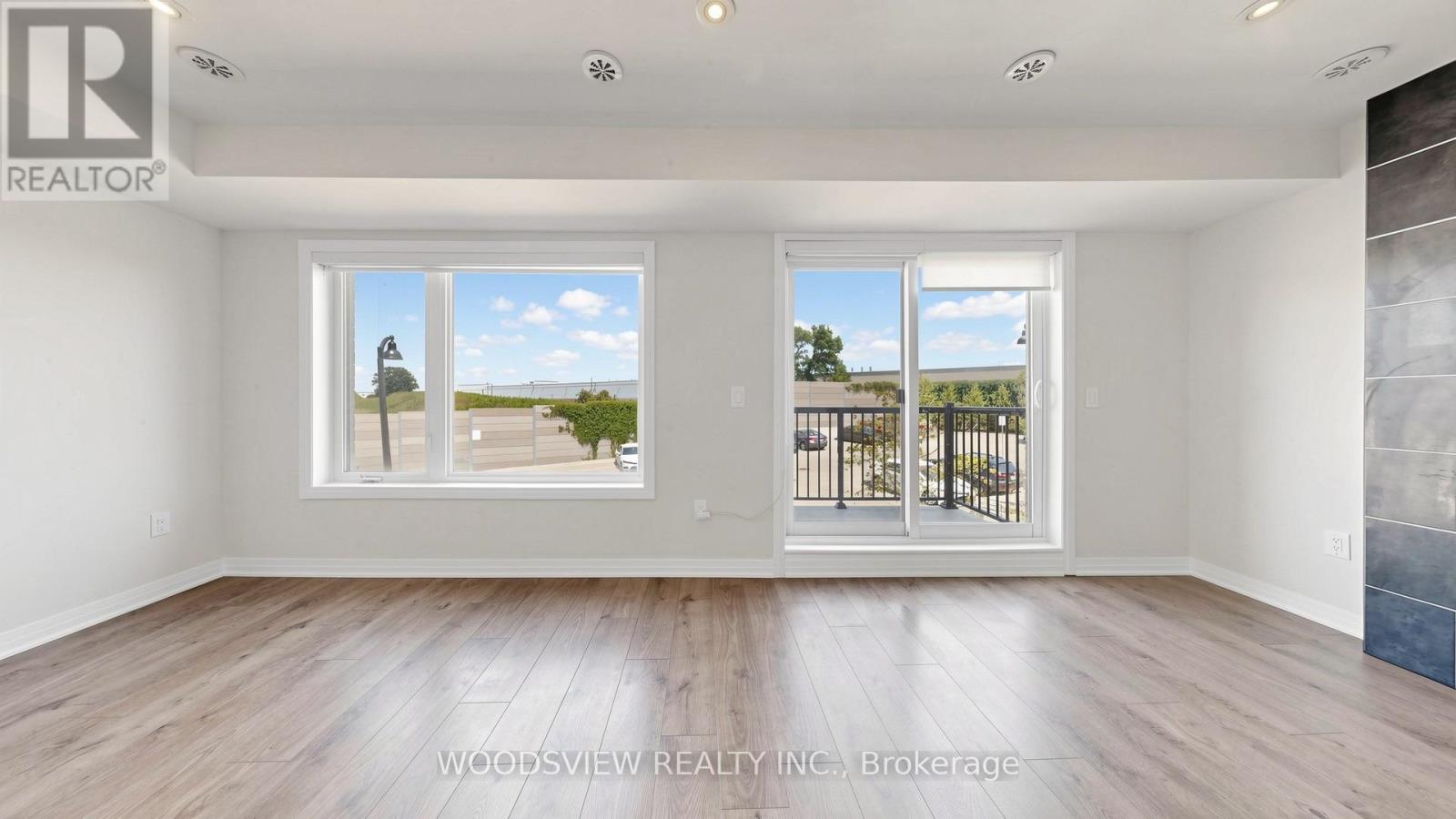 9 - 185 William Duncan Road, Toronto, Ontario  M3K 0B7 - Photo 5 - W13649170