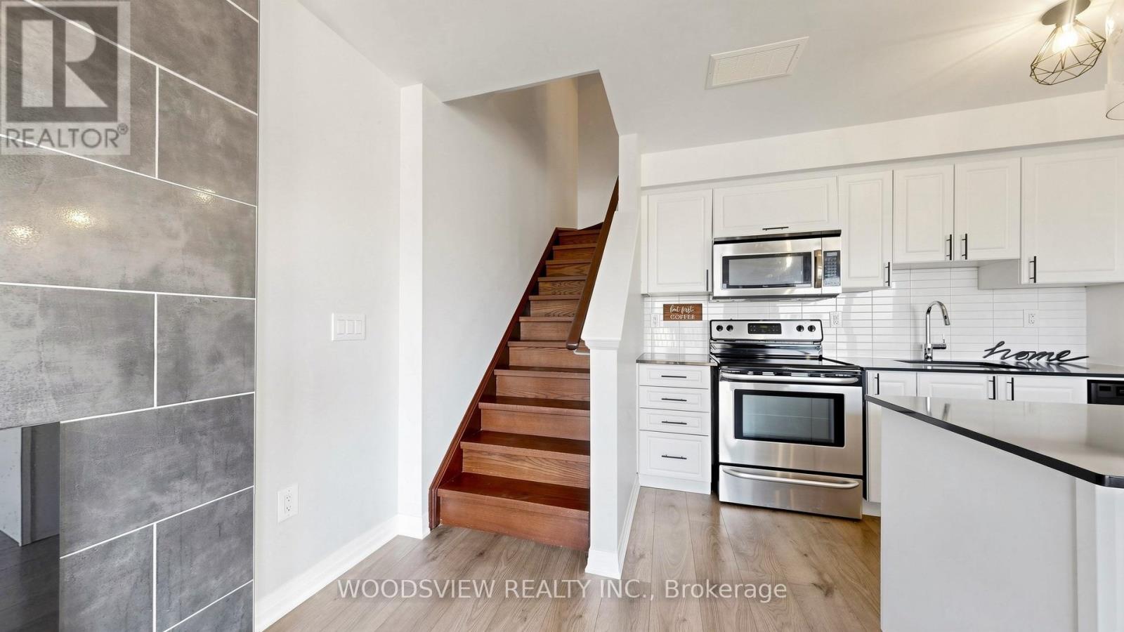 9 - 185 William Duncan Road, Toronto, Ontario  M3K 0B7 - Photo 8 - W13649170