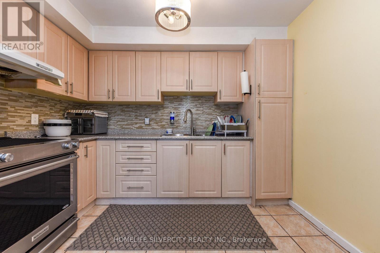 29 - 7255 Dooley Drive, Mississauga, Ontario  L4T 2S7 - Photo 15 - W13649178