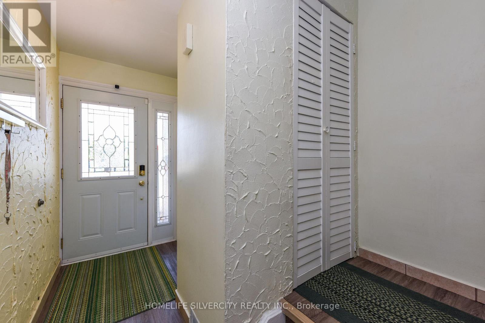 29 - 7255 Dooley Drive, Mississauga, Ontario  L4T 2S7 - Photo 3 - W13649178