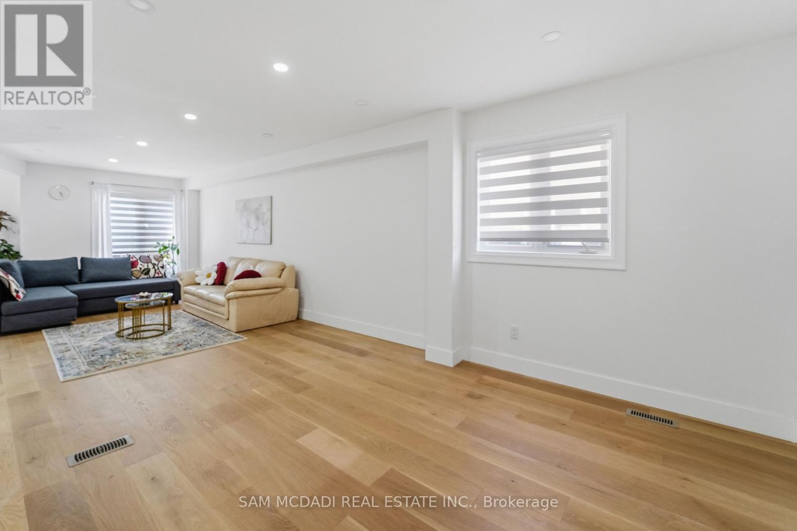 3071 Bayberry Drive, Mississauga, Ontario  L5N 6P1 - Photo 12 - W13649184