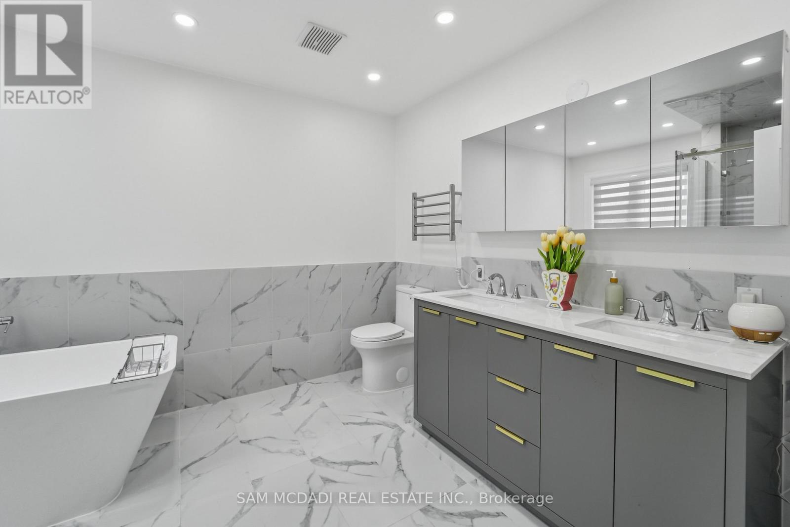 3071 Bayberry Drive, Mississauga, Ontario  L5N 6P1 - Photo 19 - W13649184