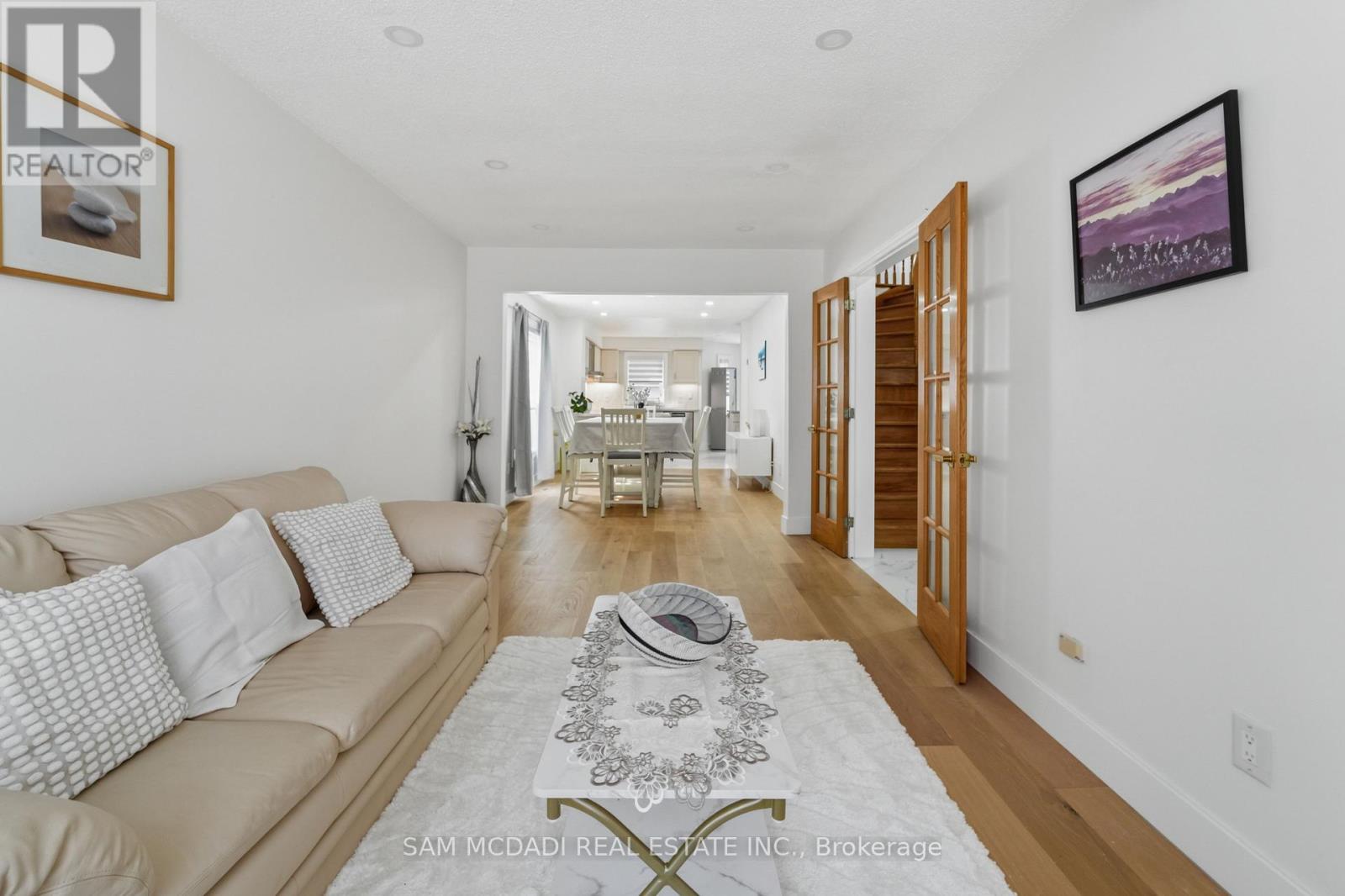 3071 Bayberry Drive, Mississauga, Ontario  L5N 6P1 - Photo 5 - W13649184
