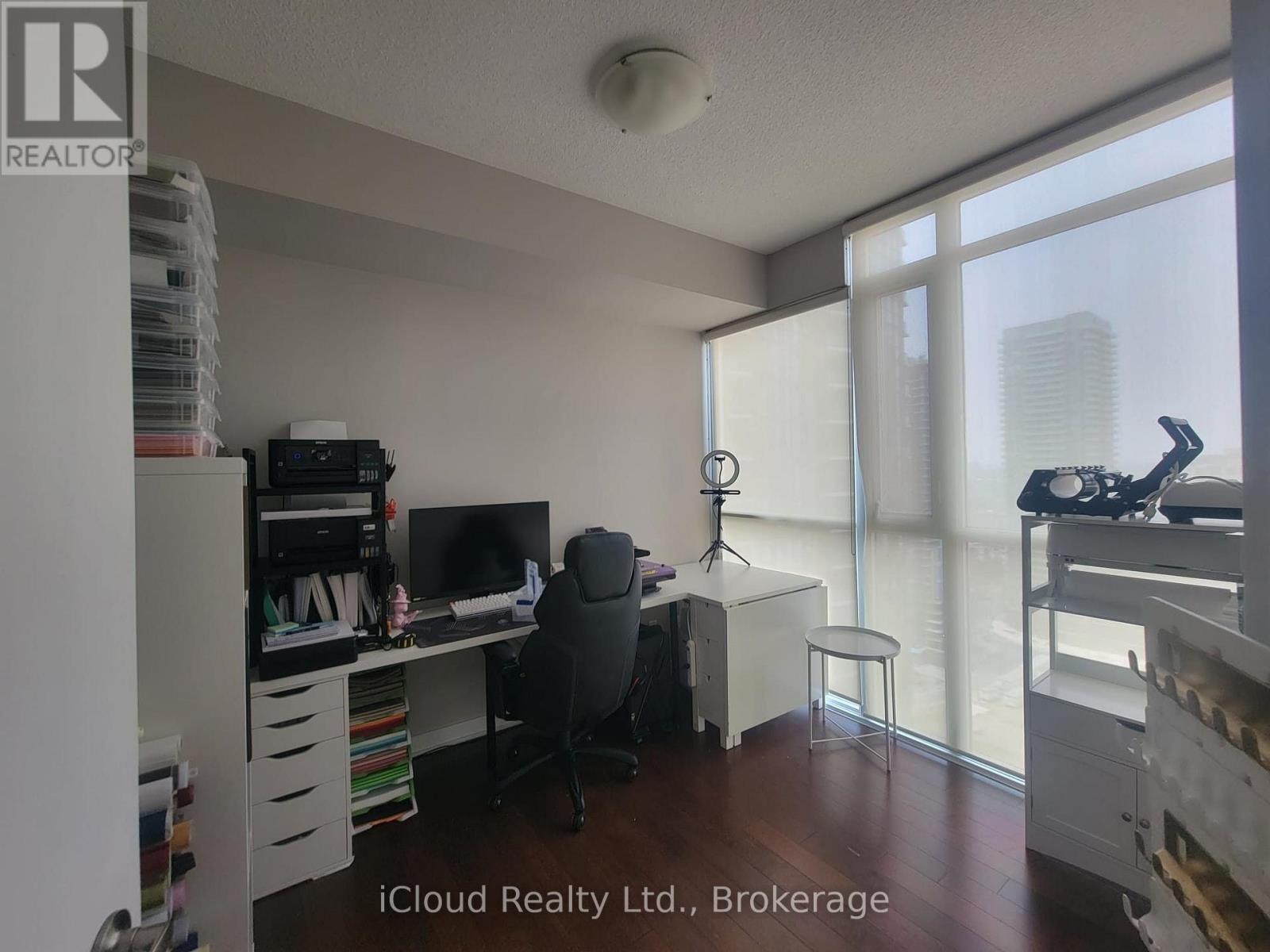 2409 - 4070 CONFEDERATION PARKWAY