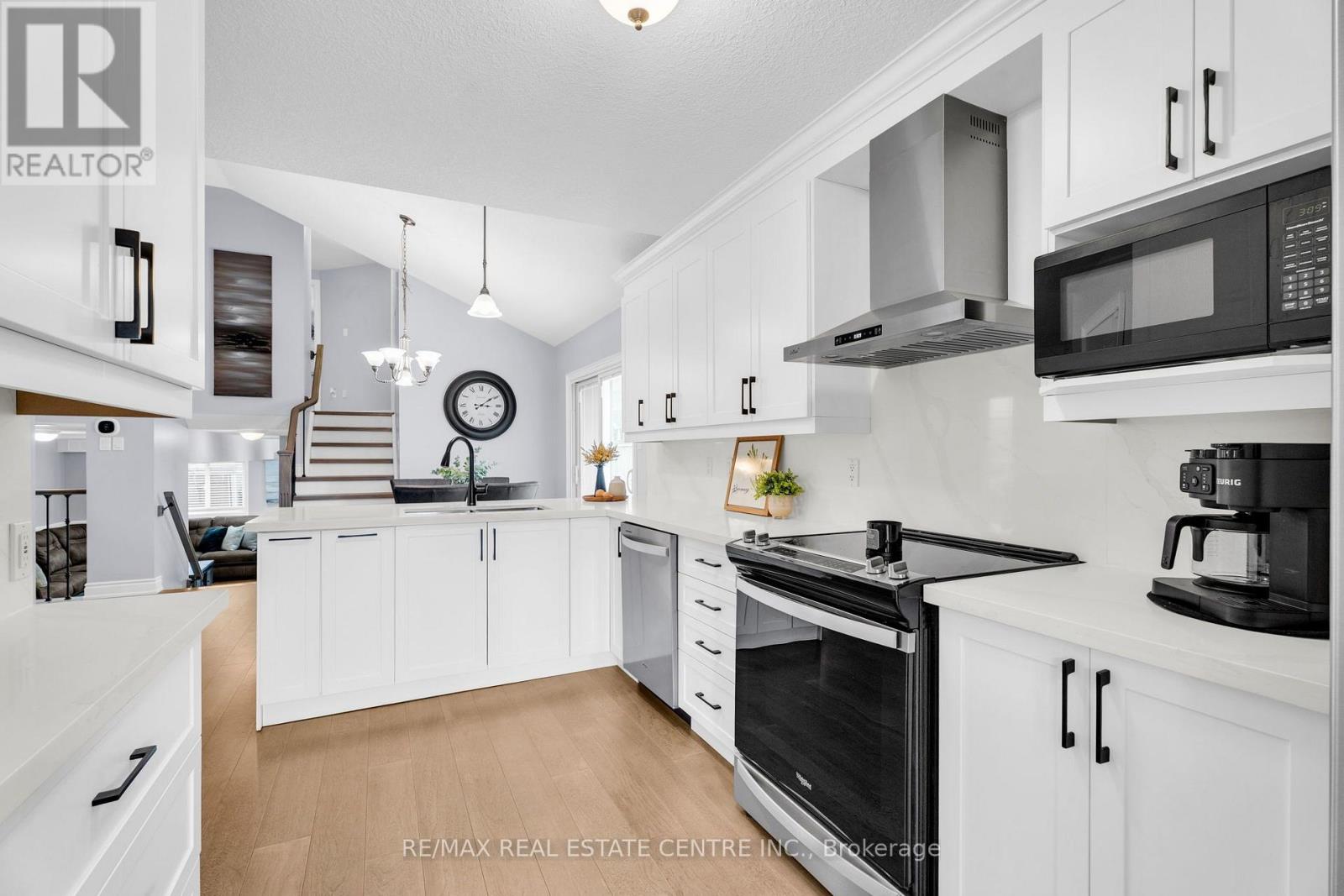 20 Henderson Street, Orangeville, Ontario  L9W 5G1 - Photo 6 - W13649210