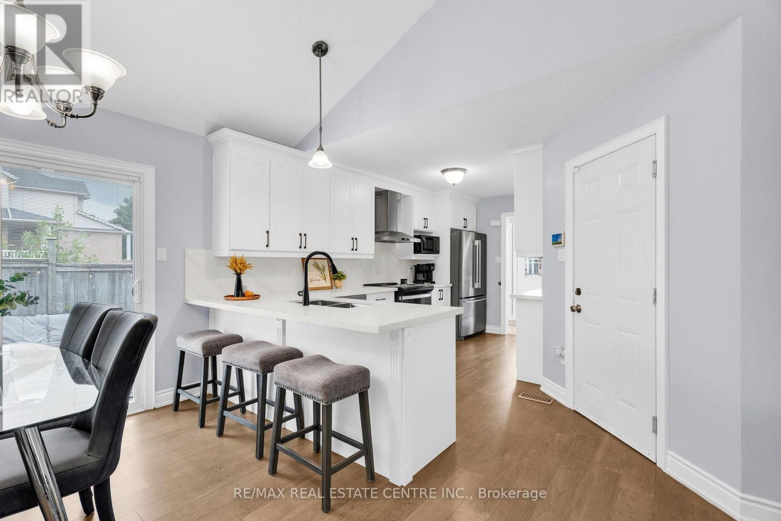 20 Henderson Street, Orangeville, Ontario  L9W 5G1 - Photo 8 - W13649210