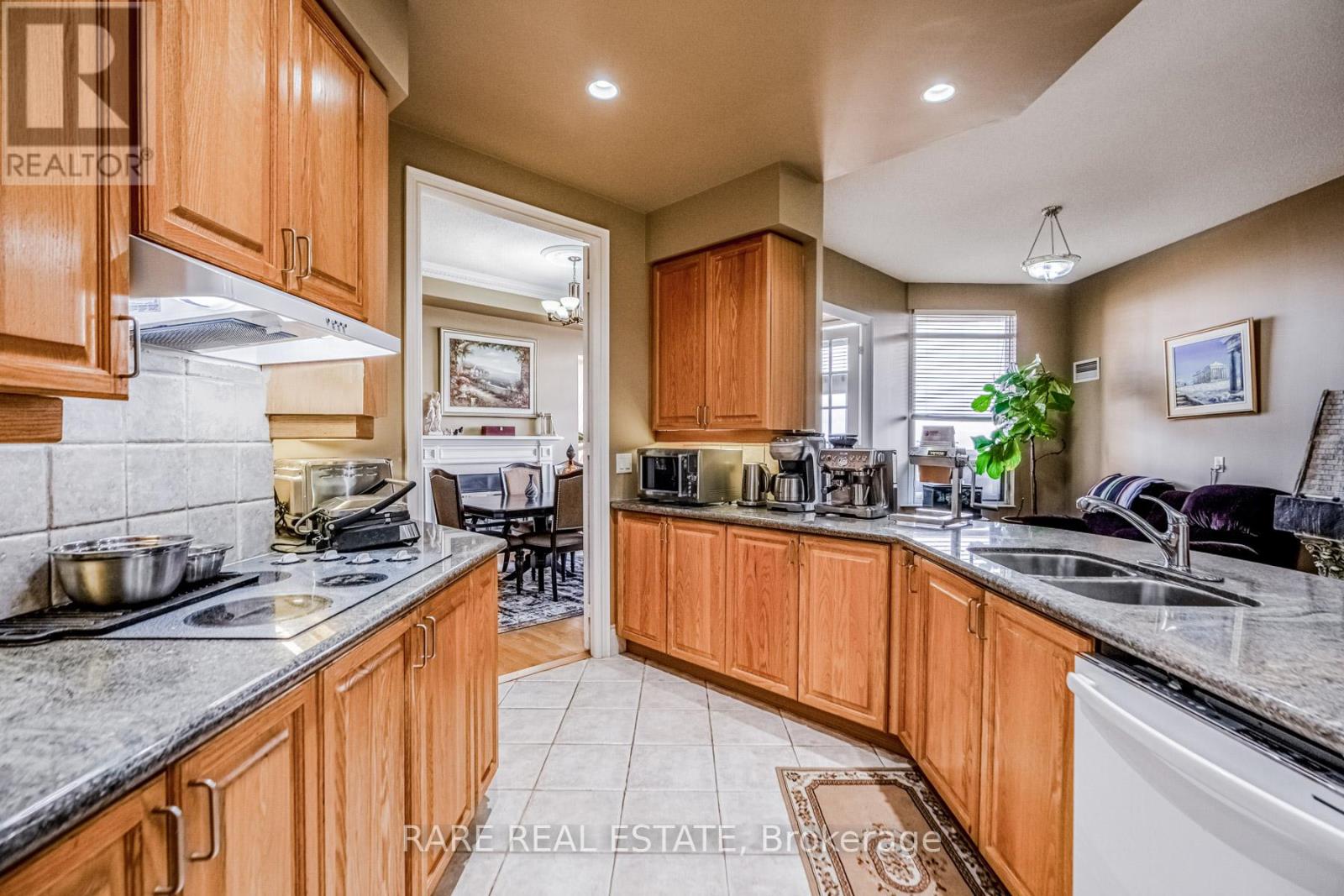 Tph6 - 25 Kingsbridge Garden Circle, Mississauga, Ontario  L5R 4B1 - Photo 12 - W13649264