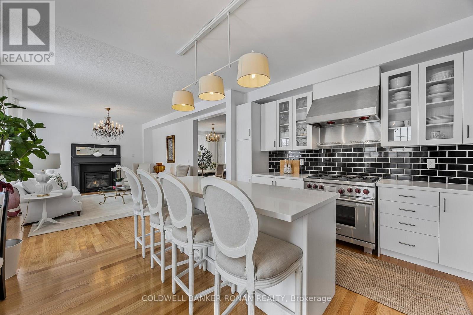 71 Cauthers Crescent, New Tecumseth, Ontario  L9R 0L2 - Photo 12 - N13526224