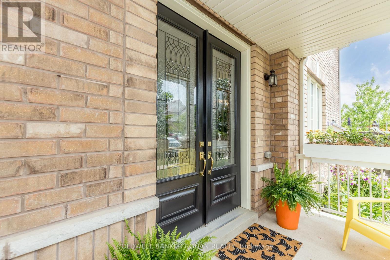71 Cauthers Crescent, New Tecumseth, Ontario  L9R 0L2 - Photo 2 - N13526224