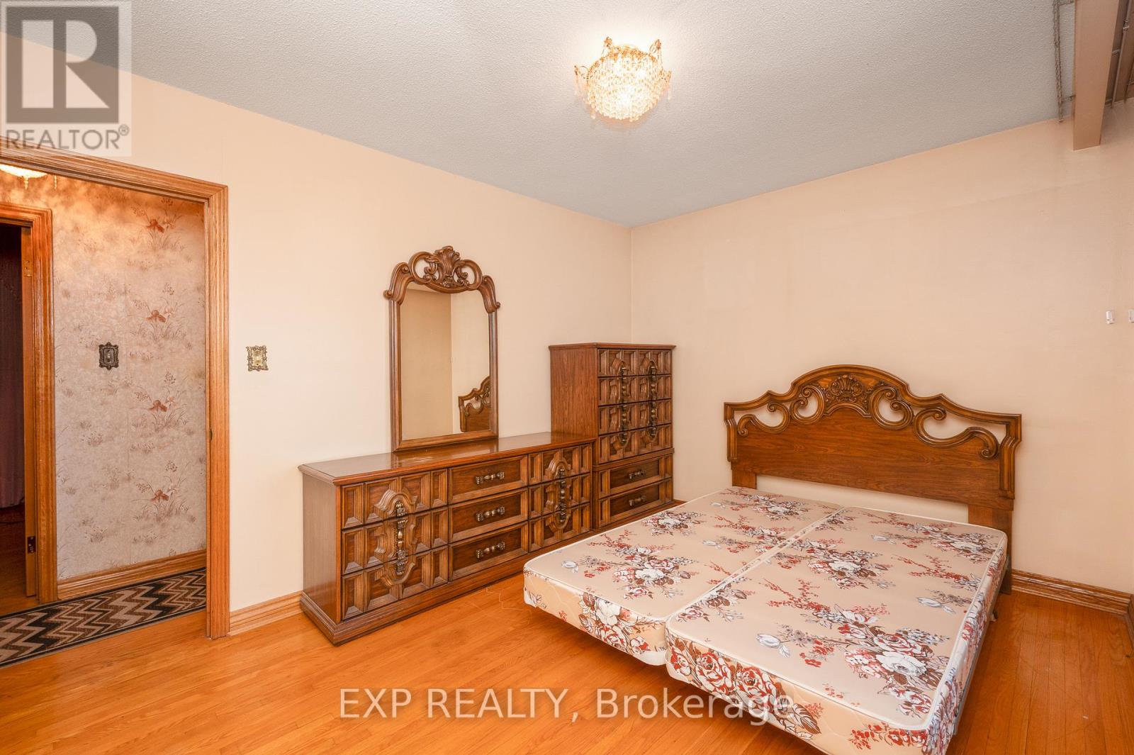 52 Storer Drive, Toronto, Ontario M9M 1X5 - Photo 31 - W13646638