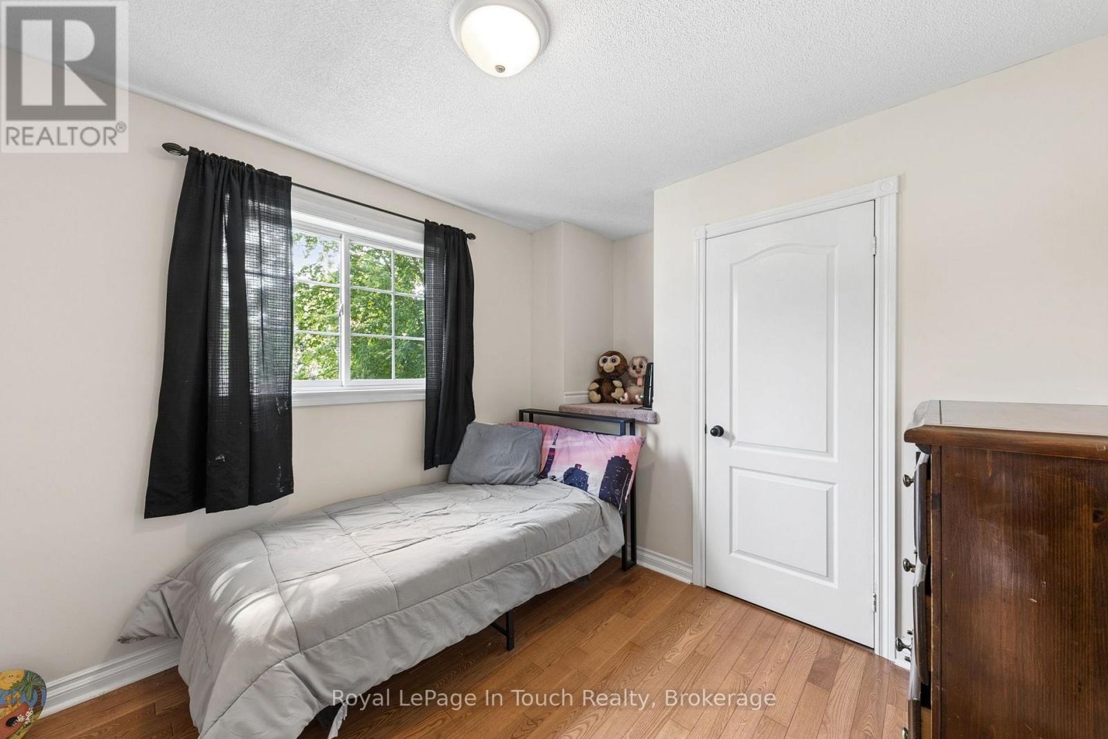4 Eplett Street, Severn, Ontario  L0K 1E0 - Photo 27 - S13649226