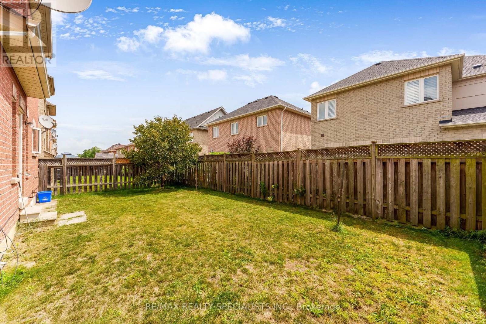 59 Masters Green Crescent, Brampton, Ontario  L7A 3K6 - Photo 46 - W13647088