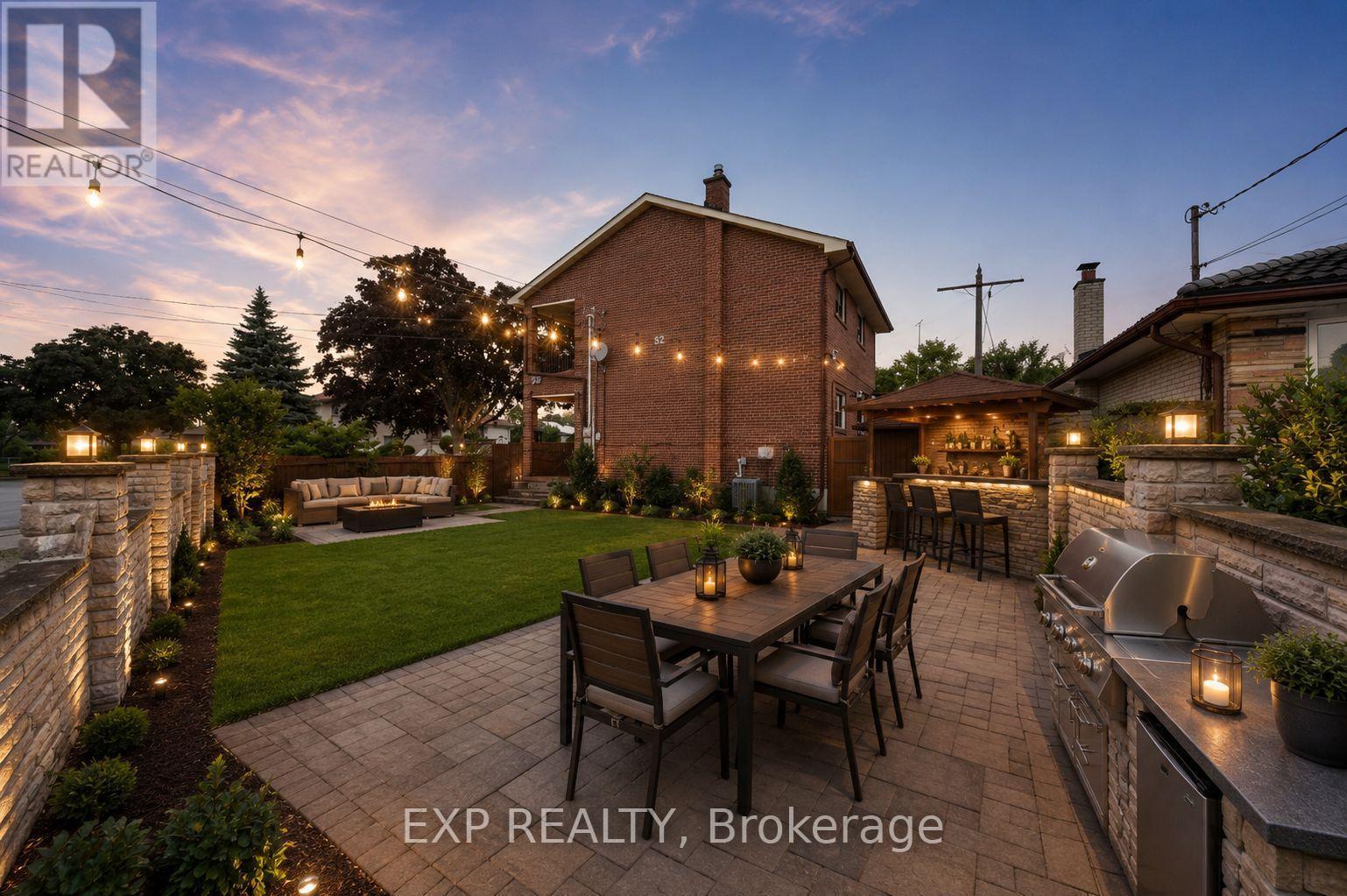 52 STORER DRIVE, Toronto, Ontario