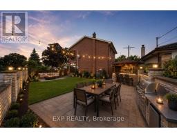52 STORER DRIVE, Toronto, Ontario