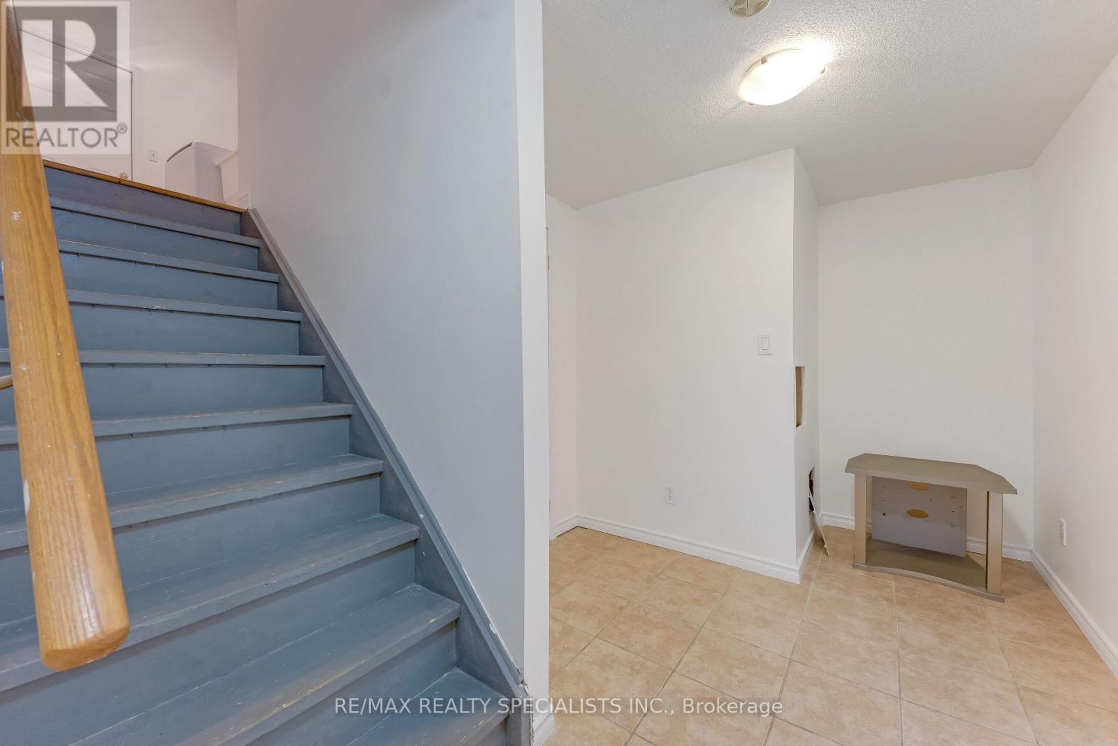 59 Masters Green Crescent, Brampton, Ontario  L7A 3K6 - Photo 32 - W13647088