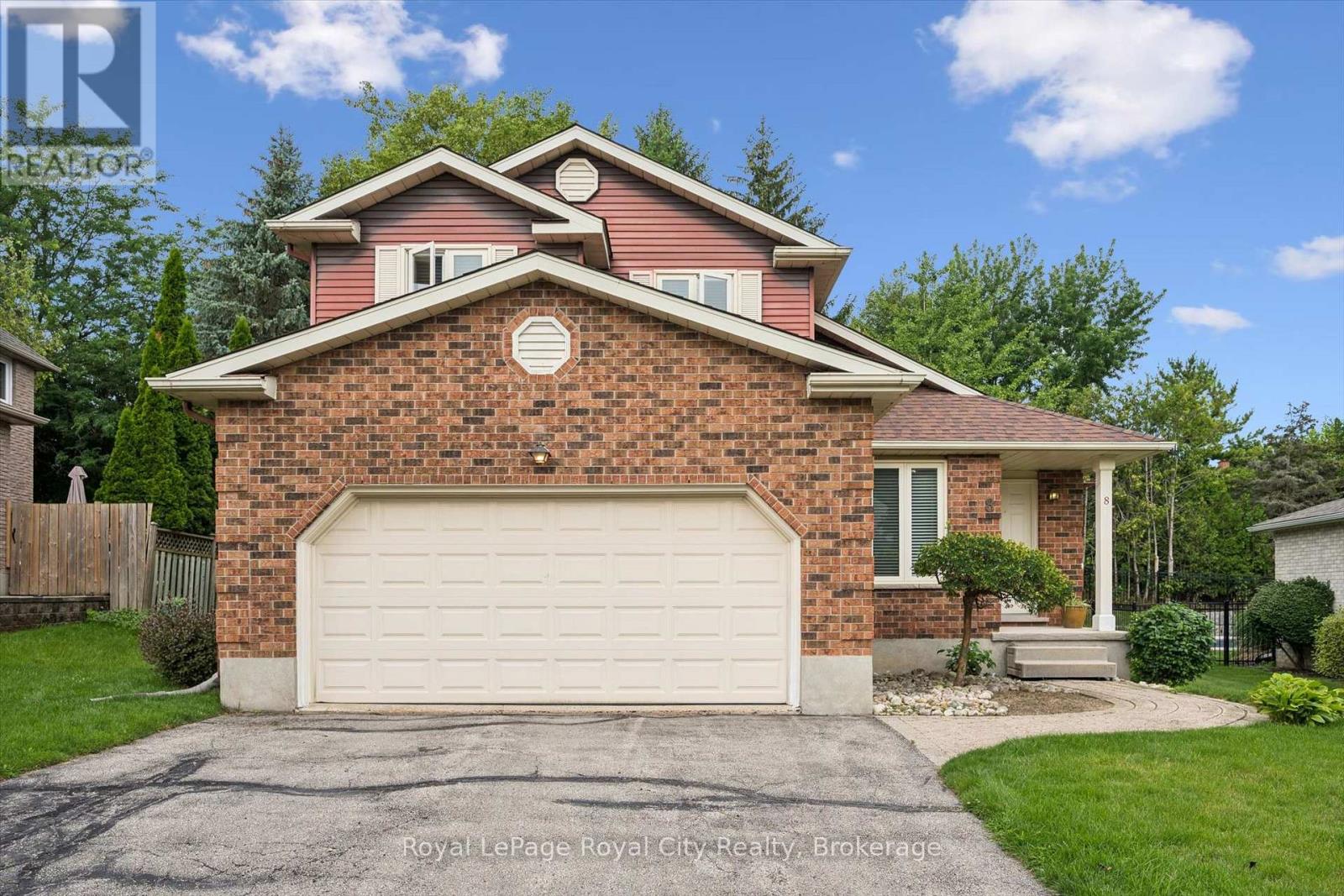 8 MOLLISON COURT, Guelph, Ontario
