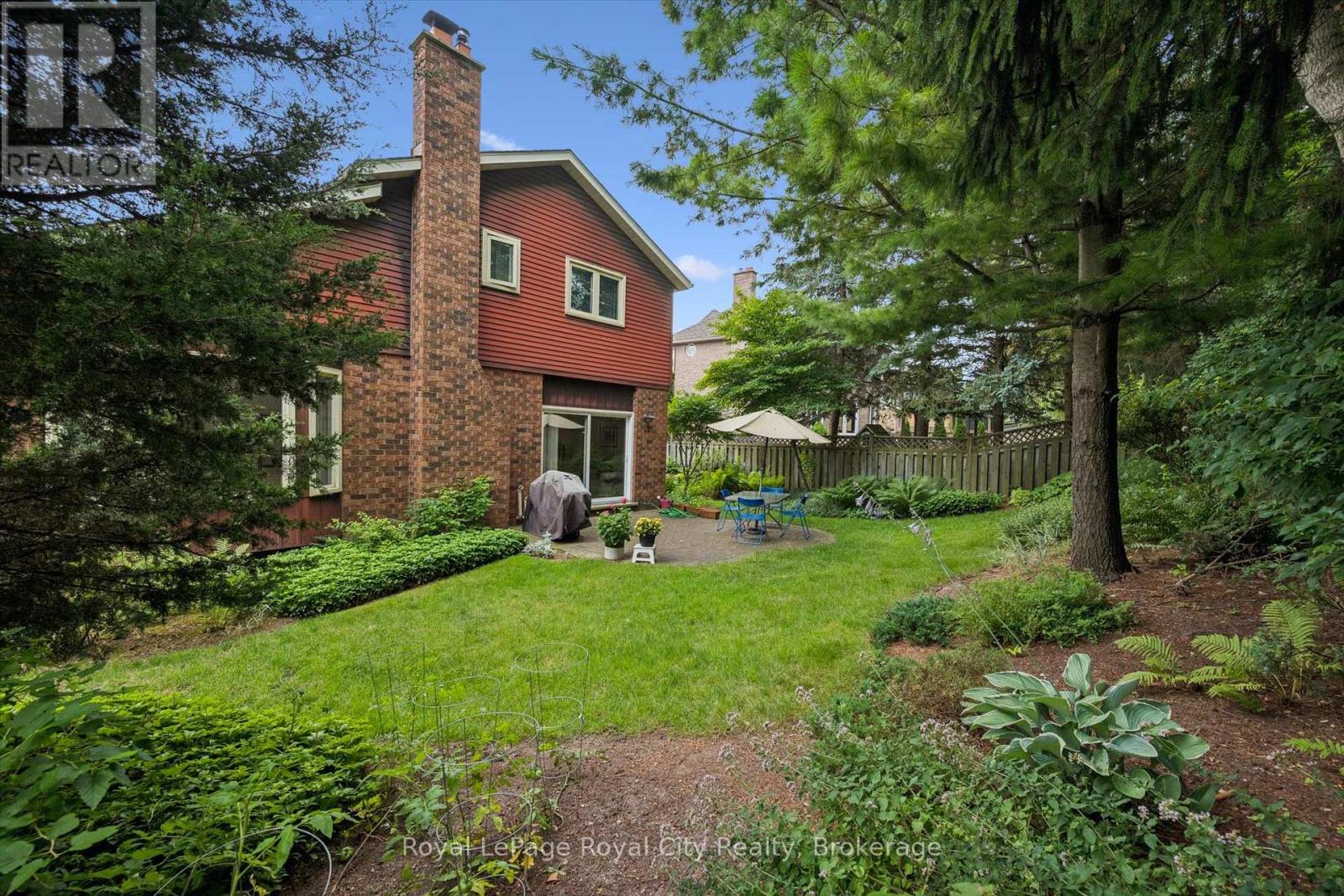 8 Mollison Court, Guelph, Ontario  N1C 1A7 - Photo 26 - X13649168
