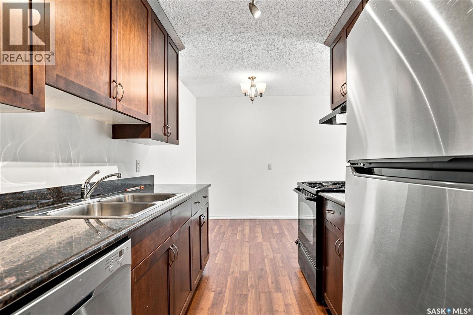 304 2233 St Henry Avenue, Saskatoon, Saskatchewan  S7M 5K6 - Photo 5 - SK044872