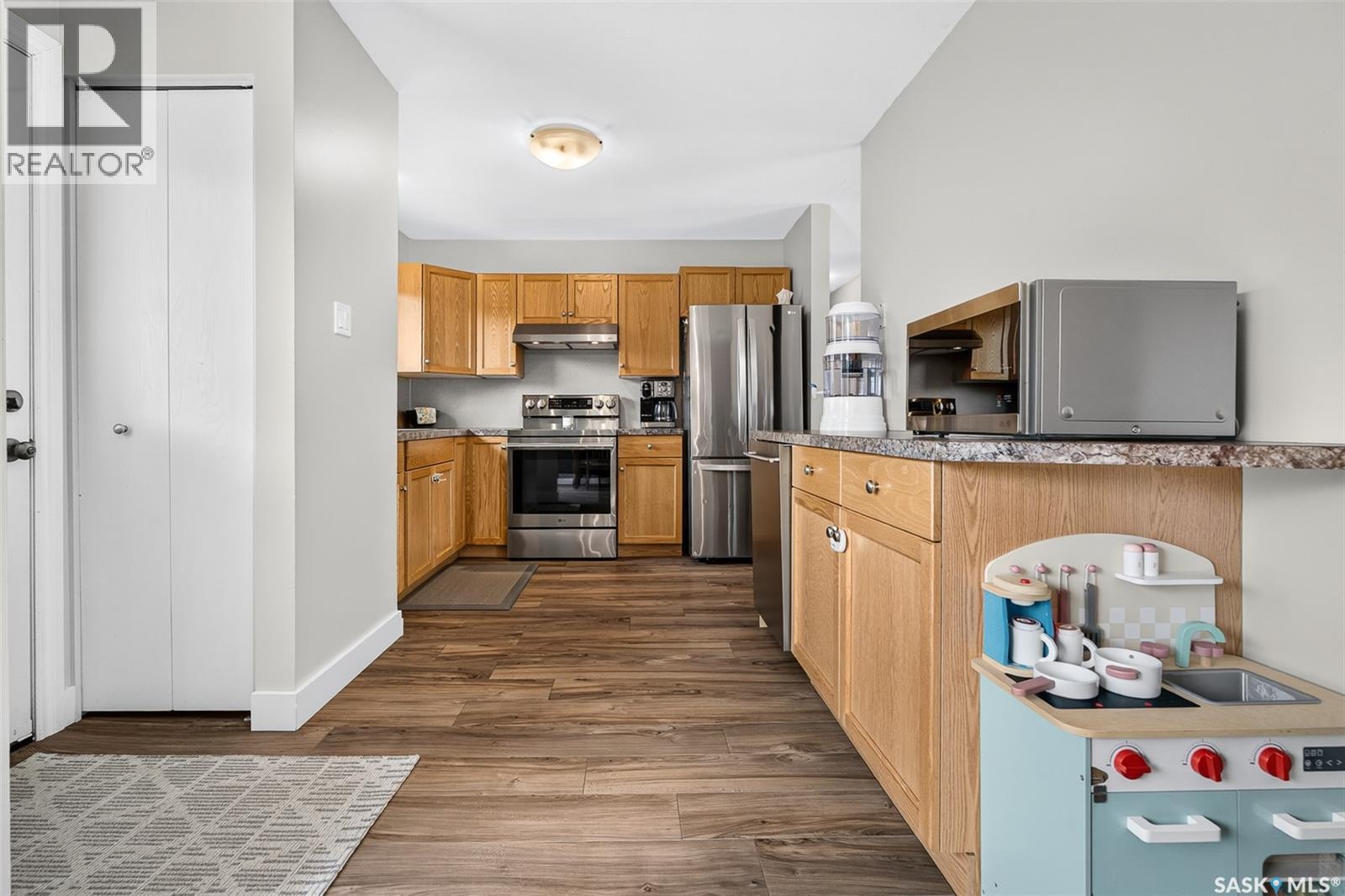 951 Holdsworth Crescent, Moose Jaw, Saskatchewan  S6H 6T8 - Photo 17 - SK044721